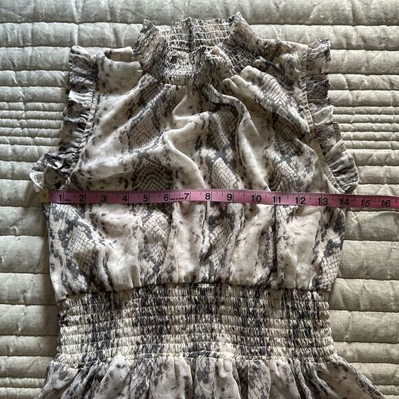 Japna Smocked Neck Ruflle Snakeskin Print Chiffon Blouse Sleeveless Size S - Picture 4 of 6